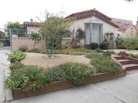 538 N Detroit St in Los Angeles, CA - Building Photo