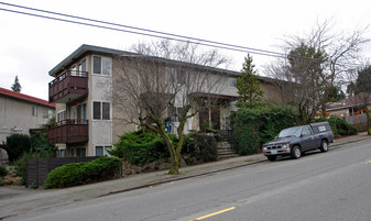 7455 5th Ave NE Apartamentos