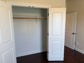 1337 Cedar Trail Ave in Zachary, LA - Building Photo - Building Photo