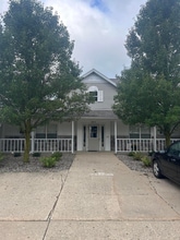 607 Trinity Dr in Caledonia, MI - Foto de edificio - Building Photo