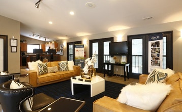 The Parke at Trinity Apartment Homes in Raleigh, NC - Foto de edificio - Building Photo