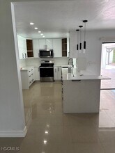 321 Greenwood Ave in Lehigh Acres, FL - Building Photo - Building Photo