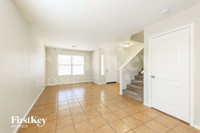 12922 W Holly St in Avondale, AZ - Building Photo - Building Photo