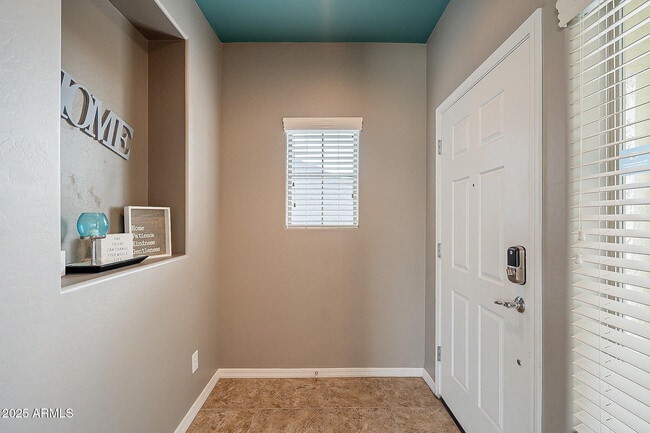2153 W Barwick Dr in Phoenix, AZ - Building Photo - Building Photo