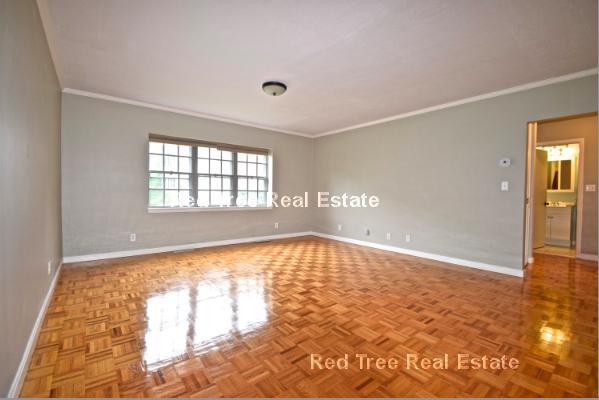 property at 35 Lake Shore Ct