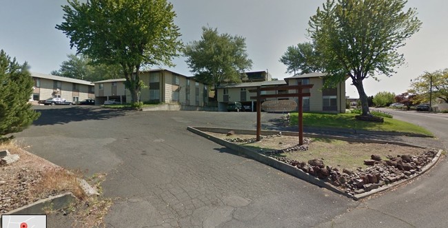 Ridgegate Apartments in Pendleton, OR - Foto de edificio - Building Photo