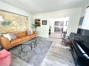 1110 Kansas City St in Rapid City, SD - Building Photo - Building Photo