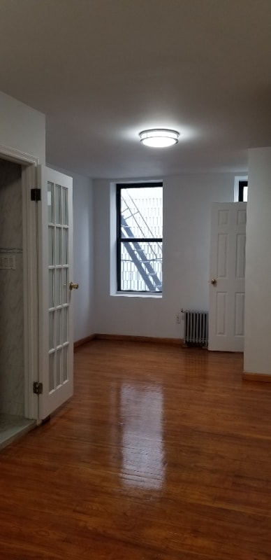 85 Ludlow St