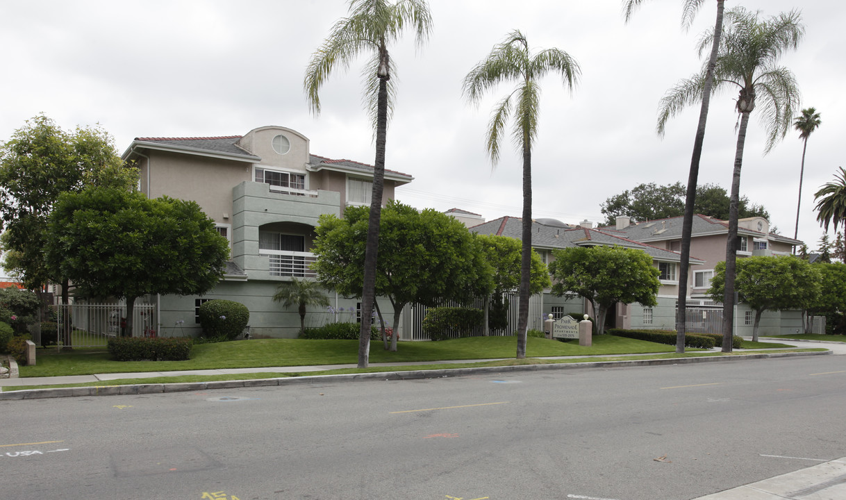 Park Promenade Apartments in Anaheim, CA - Building Photo