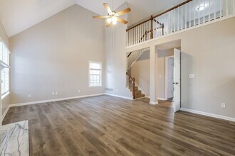 8079 Clearview Cir in Riverdale, GA - Building Photo - Building Photo