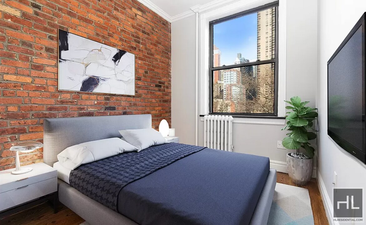 E 35TH ST. in New York, NY - Building Photo