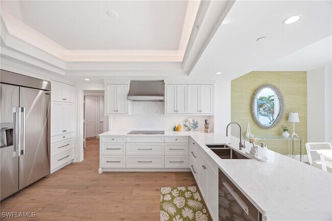 3971 Gulf Shore Blvd N