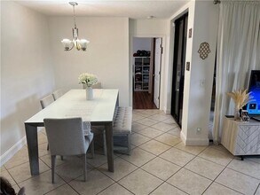 10631 NW 14th St in Plantation, FL - Building Photo - Building Photo