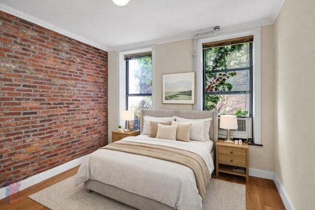 330 E 100th St in New York, NY - Building Photo - Building Photo