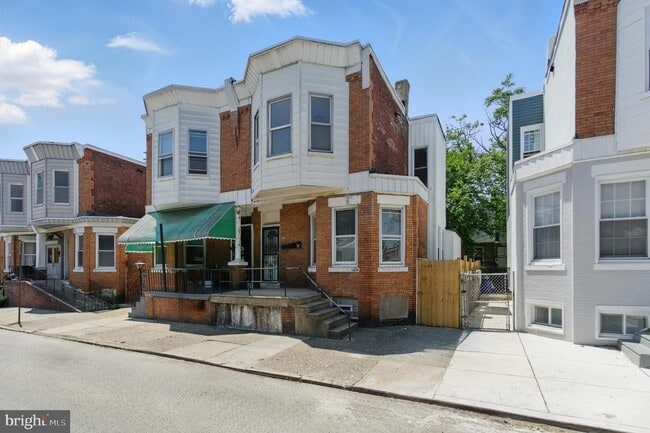 22 N 53rd St in Philadelphia, PA - Building Photo - Building Photo