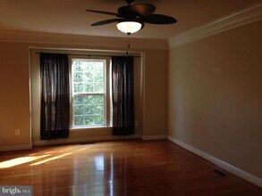 2207 Kimball Pl in Silver Spring, MD - Building Photo - Building Photo