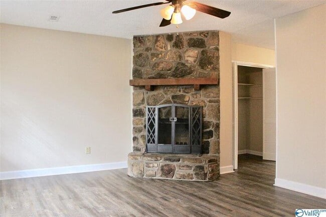 13923 Hurstland Dr SW in Huntsville, AL - Building Photo - Building Photo