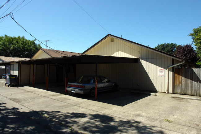 564-580 17th St SE in Salem, OR - Foto de edificio - Building Photo