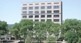 Stone Center Lofts Apartments