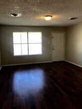 1406 Goliad St in Big Spring, TX - Building Photo - Building Photo