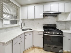 318 Ewing St in Princeton, NJ - Building Photo - Building Photo