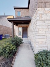 7517 Saginaw Dr in Austin, TX - Building Photo - Building Photo
