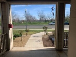 4121 Panorama Ave in Turlock, CA - Building Photo - Building Photo