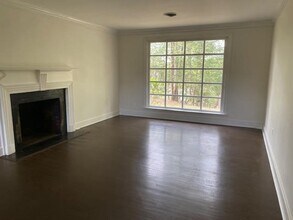 1037 Capitol Landing Rd in Williamsburg, VA - Building Photo - Building Photo