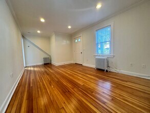 18 Cold Spring Rd in Stamford, CT - Building Photo - Building Photo