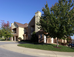 Summerfield Apartments in Winchester, VA - Building Photo - Building Photo