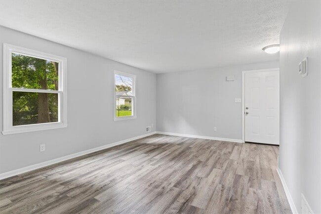 109-111 Stonecliff Dr in Rochester, NY - Building Photo - Building Photo
