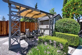 581 Chickasaw Ct in San Jose, CA - Building Photo - Building Photo
