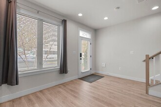 1926 Chapman Ave in Rockville, MD - Building Photo - Building Photo