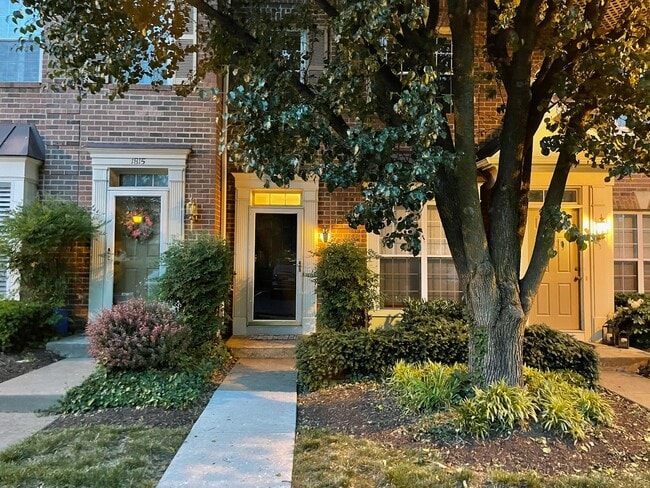 1813 Kenwood Ave in Alexandria, VA - Building Photo - Building Photo