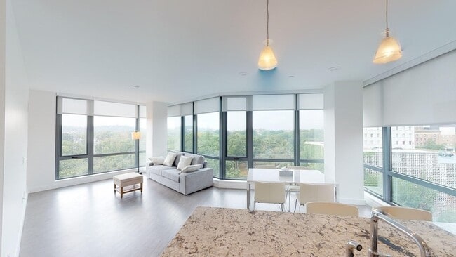 property at 80 Fenwood Rd