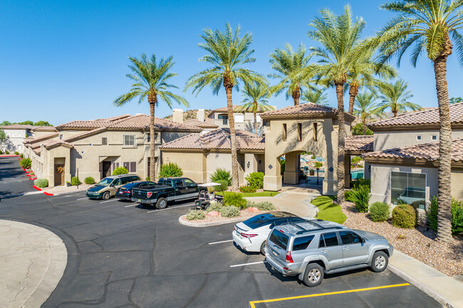 Mountain Canyon in Phoenix, AZ - Foto de edificio - Building Photo