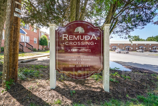 property at 5423 Remuda Dr