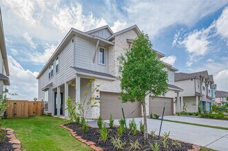 21227 Doubtful Cyn Dr in Cypress, TX - Building Photo - Building Photo
