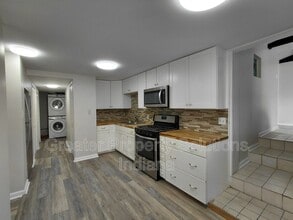 8120 Kennedy Ave in Highland, IN - Building Photo - Building Photo