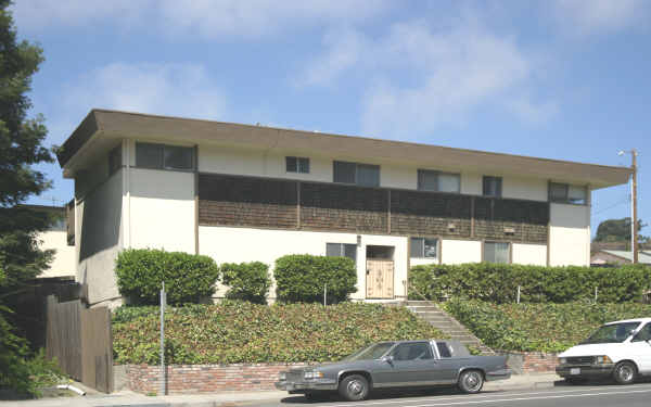 431 Corte Arango in El Sobrante, CA - Foto de edificio - Building Photo