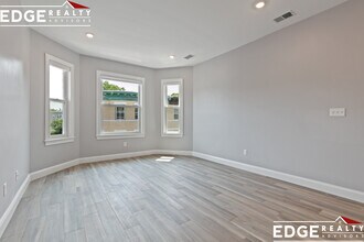 144 Sutherland Rd, Unit 2 in Boston, MA - Building Photo - Building Photo