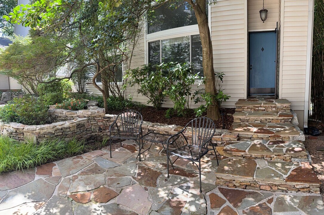 419 6th St NE in Atlanta, GA - Building Photo