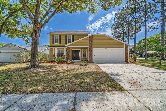 2860 Denmarsh Ct in Palm Harbor, FL - Foto de edificio - Building Photo