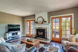 88 Midnight Sun Rd in Breckenridge, CO - Building Photo - Building Photo