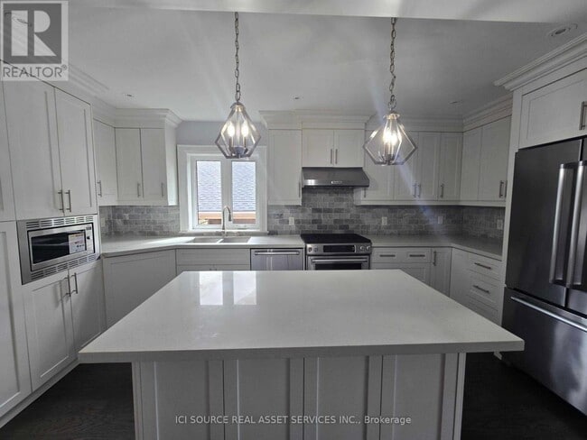 property at 66 Greenfield Dr