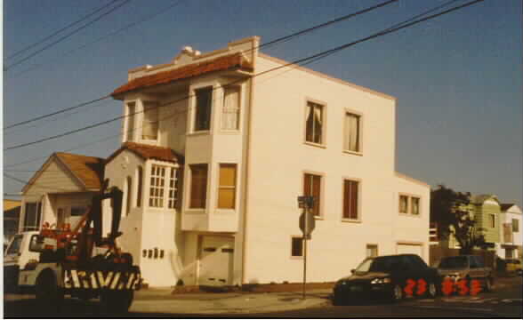 200 Hillcrest Dr in Daly City, CA - Building Photo - Building Photo