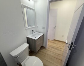 936 NW 10th St in Florida City, FL - Building Photo - Building Photo
