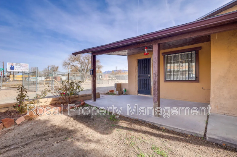 1020 Broadway Blvd SE in Albuquerque, NM - Building Photo