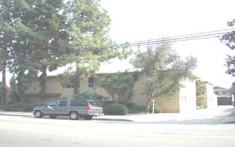 832 W Colorado Blvd Apartments