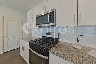 31977 Katelin Cir in Leesburg, FL - Building Photo - Building Photo